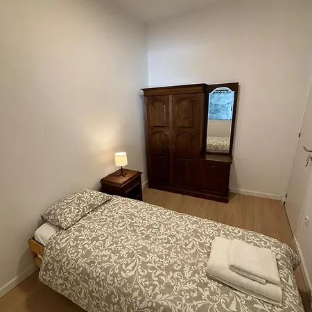 Holiday home Casa Inteira Santos's House Aveiro