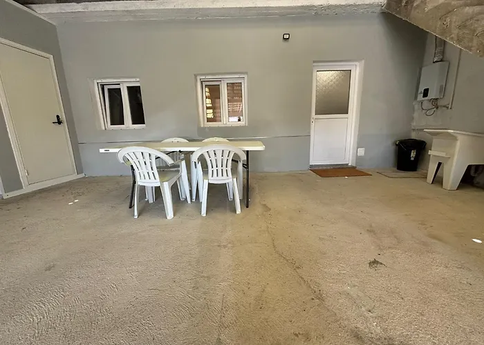 Casa Inteira Santos's House 아베이루