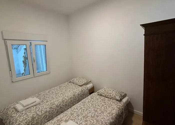 Casa Inteira Santos's House Авейру