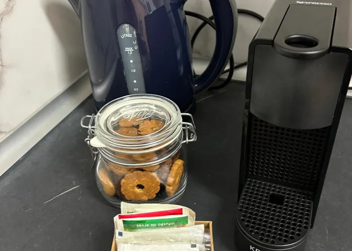 Casa Inteira Santos's House 아베이루